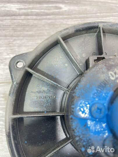 Моторчик печки mitsubishi galant 7