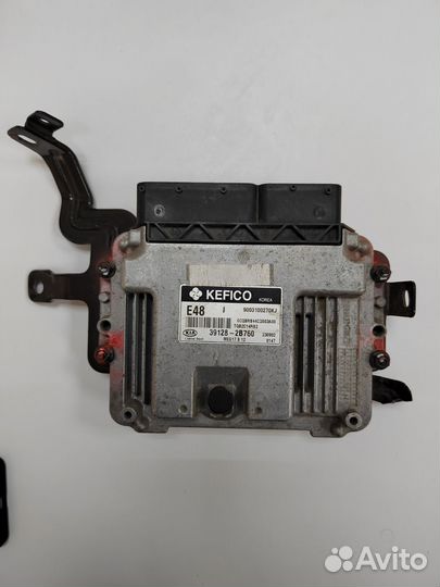 Блок управления двигателем Киа Рио 3 (эбу)