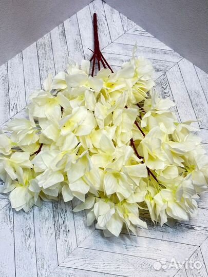 Искусственные цветы