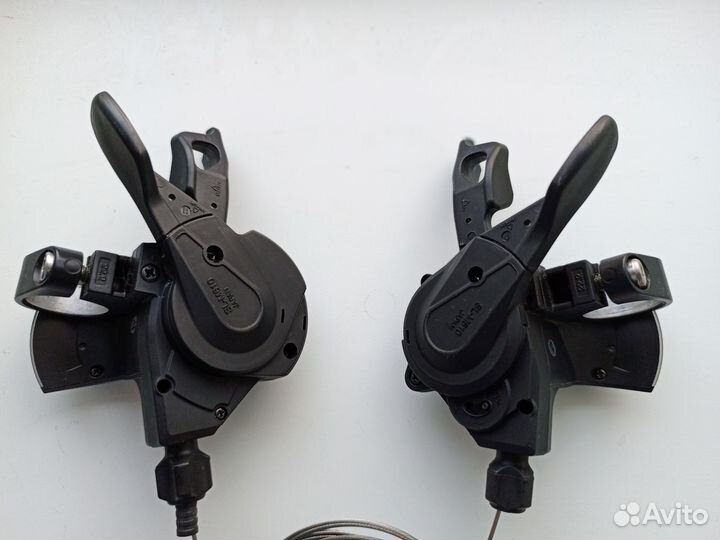 Ок. новые переключатели Shimano Deore манетки 10ск