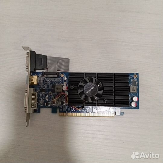 Nvidia GeForce 210 видеокарта рабочая
