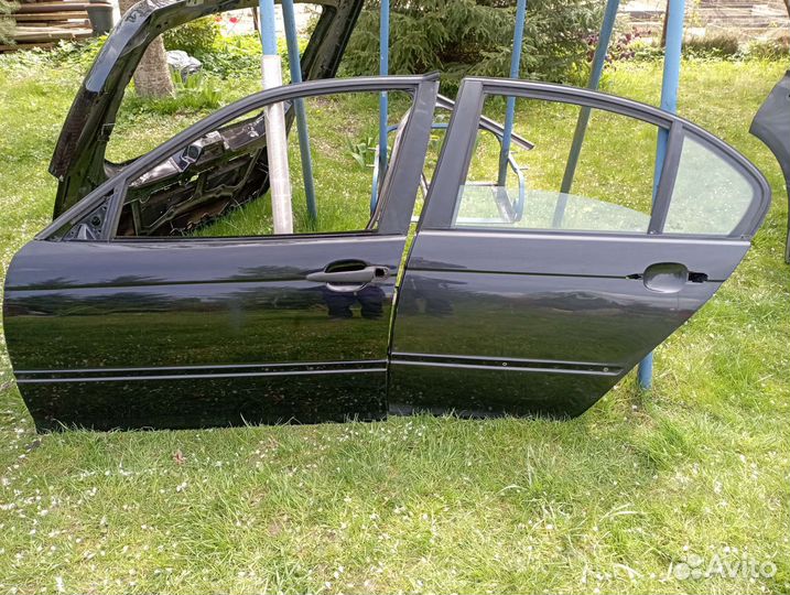 BMW 3 E46 седан. Двери левая передняя задняя