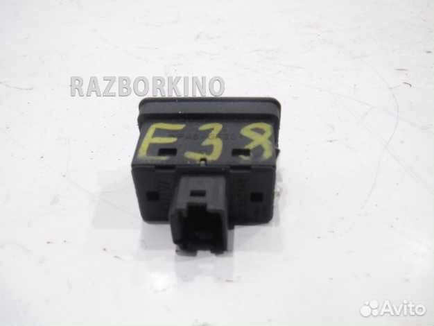 Кнопка стеклоподъемника