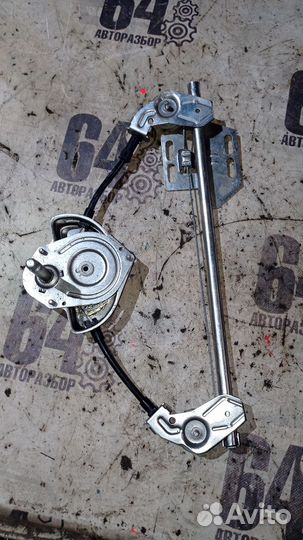 Стеклоподъемник задний правый Chevrolet Niva