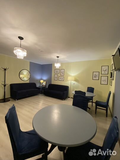 Уютный зал в центре, ст метро Площадь Восстания