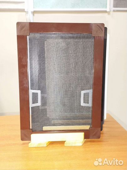 Москитные сетки на окна