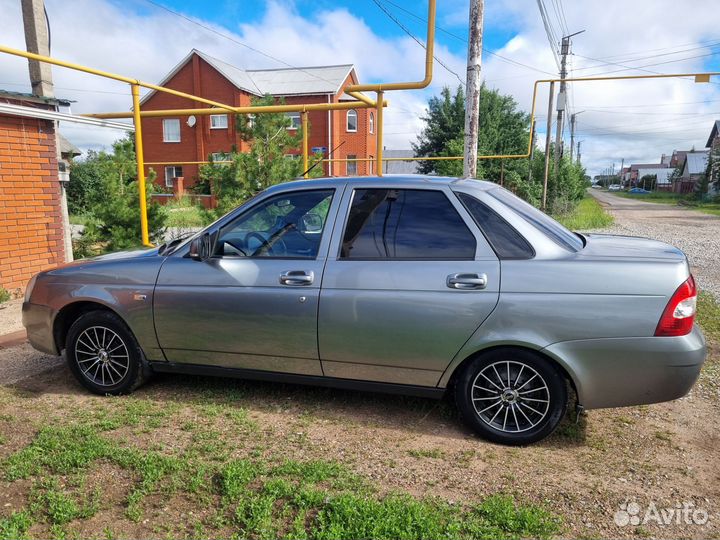 LADA Priora 1.6 МТ, 2012, 180 132 км