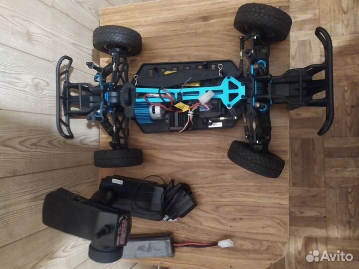 Модель на радиоуправлении Hsp 1:10 short cours