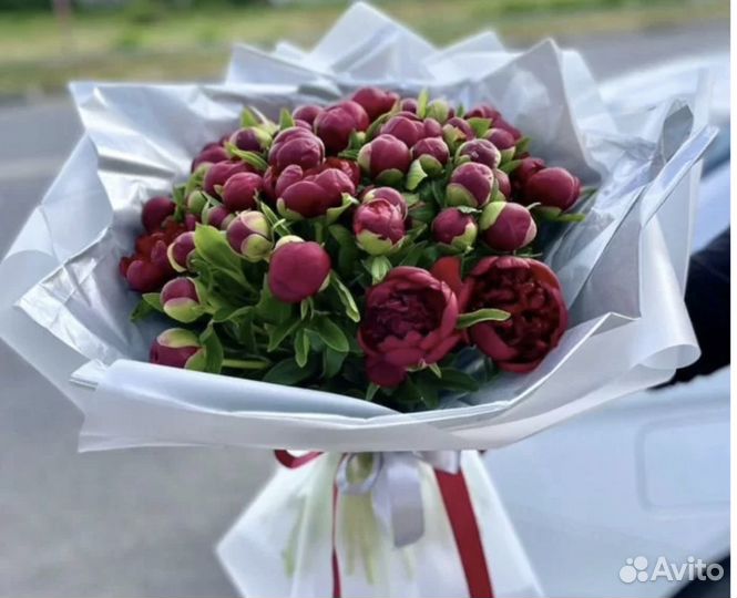 Пионы букет