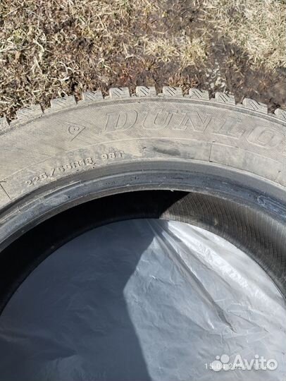 Dunlop SP Winter Ice 01 225/55 R18 98T