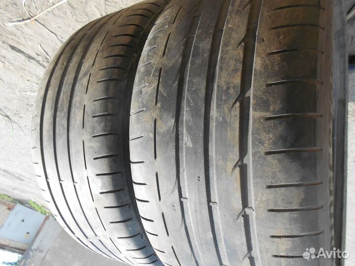 Bridgestone Potenza S001 275/40 R19