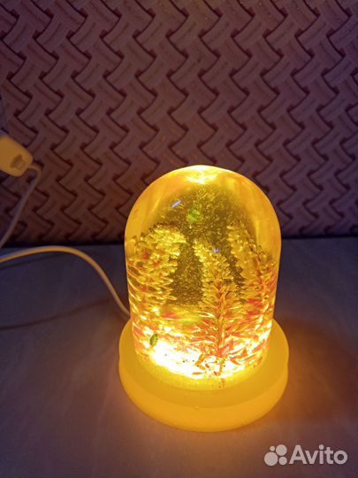 Светильник настольный