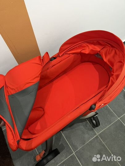Коляска 2 в 1 stokke xplory