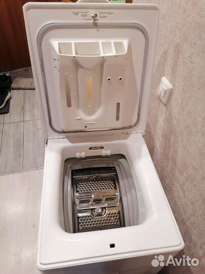 Стиральная машина с вертикальной загрузкой