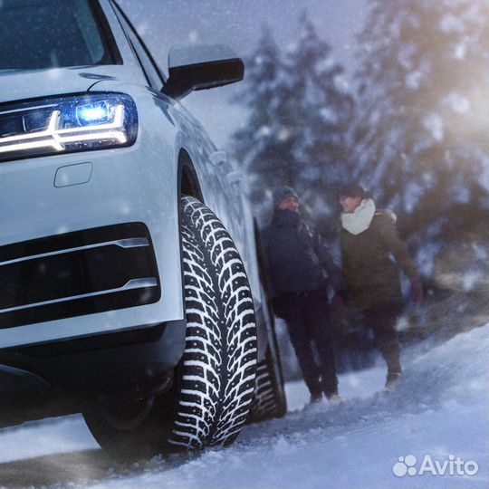 Nokian Tyres Hakkapeliitta 9 SUV 235/65 R17 108T