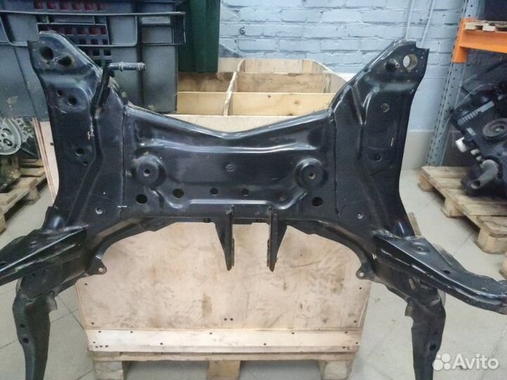 Подрамник двигателя Mazda Cx5 PE 2.0