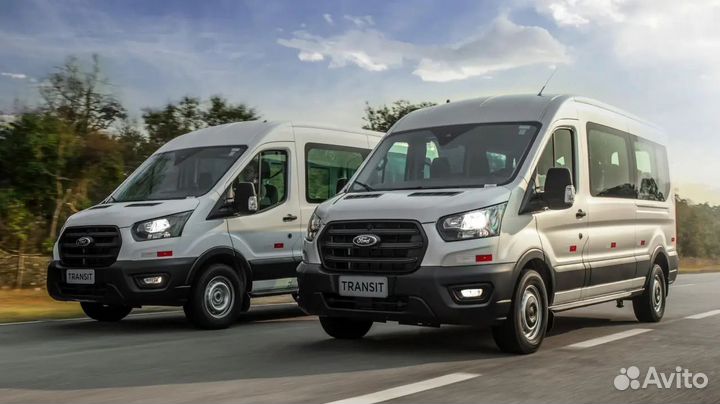 Водитель для перевозки сотрудников на Ford Transit
