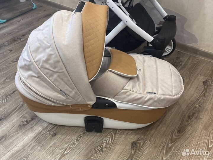 Коляска адемекс,новая
