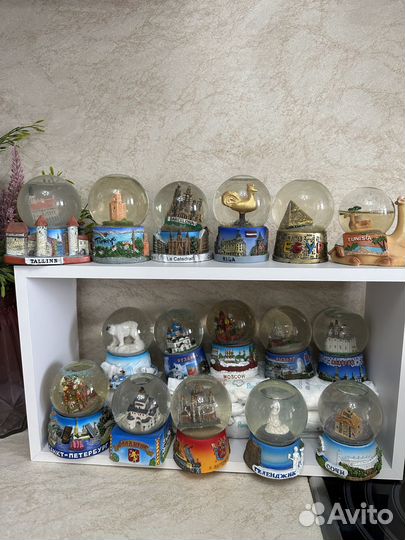 Стеклянный шар со снегом