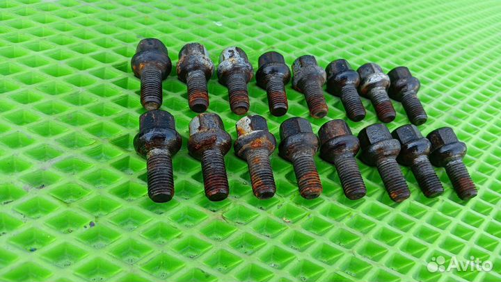 Болт колесный chery Amulet М11 10-14