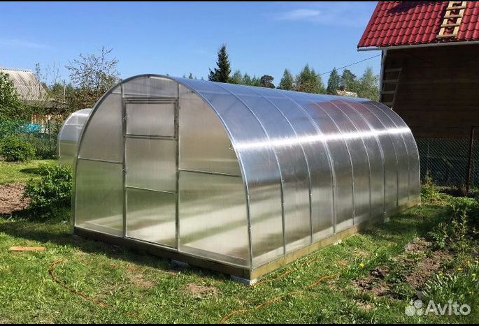 Теплица из поликарбоната