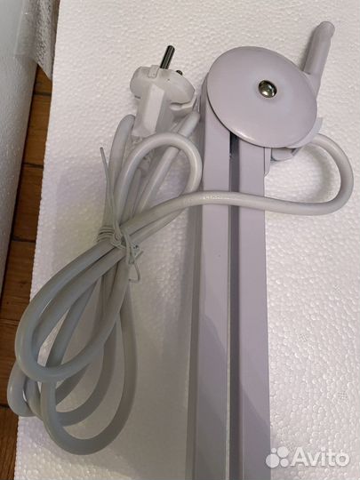 Лампа лупа для косметолога