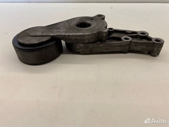 Натяжитель ремня грм Audi A6 C6 2.0 2008