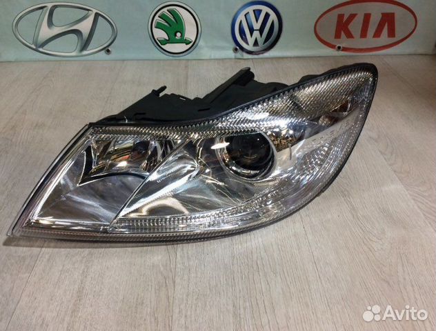 Шкода Октавия 08-13гг Фара левая линза корректор