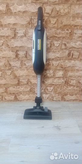 Пылесос вертикальный Karcher VC 5