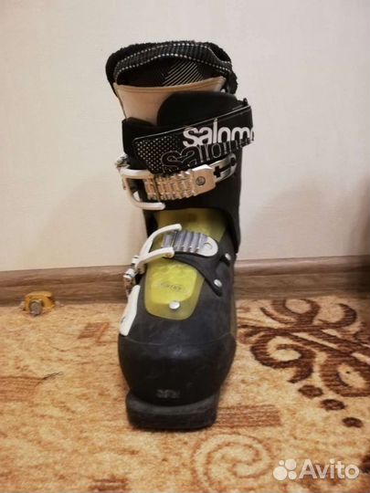 Горнолыжные ботинки salomon