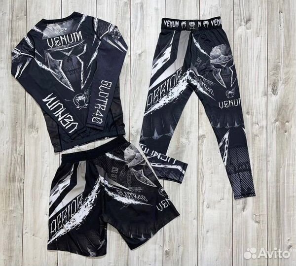 Комплект 3 в 1 (Рашгард + Шорты + Тайтсы )