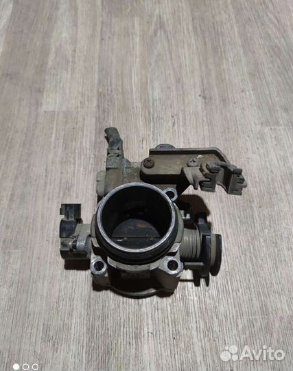 Дроссельная заслонка Toyota Mark 2 1gfe Beams