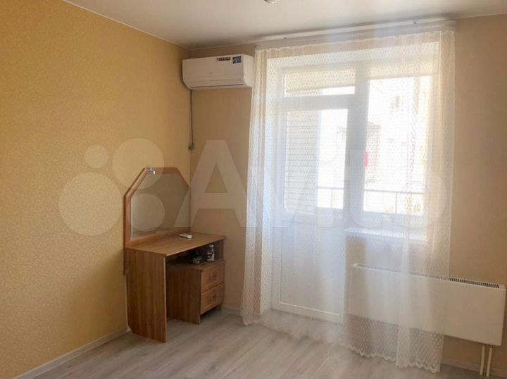 2-к. квартира, 58 м², 2/4 эт.