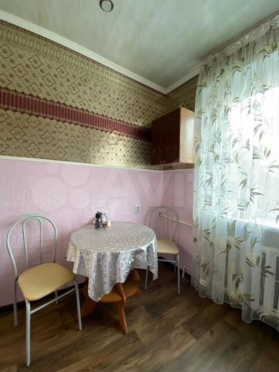 2-к. квартира, 61 м², 4/4 эт.