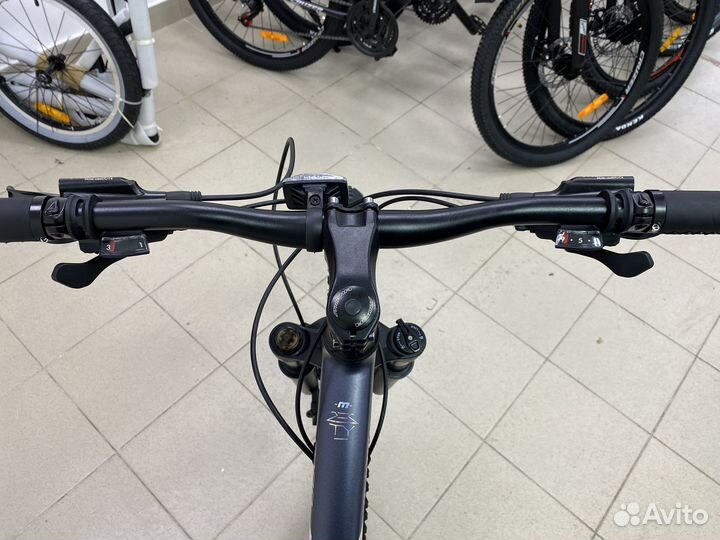 Велосипед Moma M100 алюминиевая рама 27,5