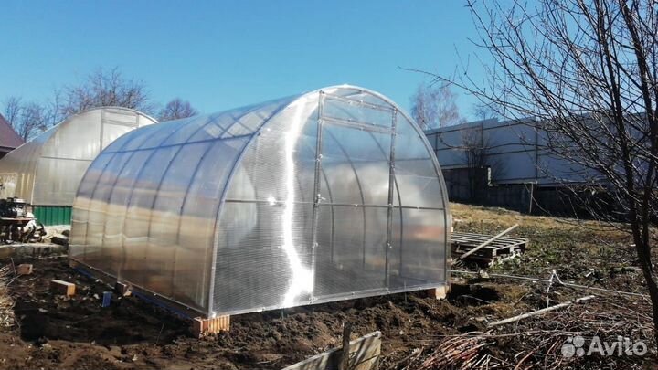 Теплицы из поликарбоната с доставкой