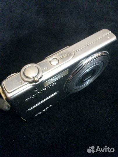 Компактный фотоаппарат Olympus fe-230 (7.1mp)