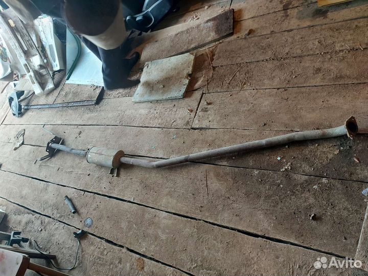 Средняя часть глушителя (резонатор) Kia Spectra