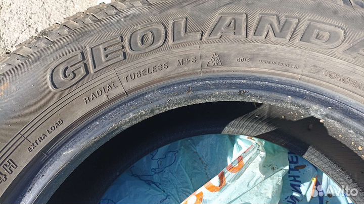 Yokohama Geolandar A/T G015 255/65 R17