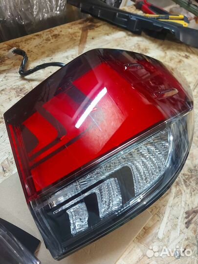 Задние фонари Lexus RX 4 рестайлинг