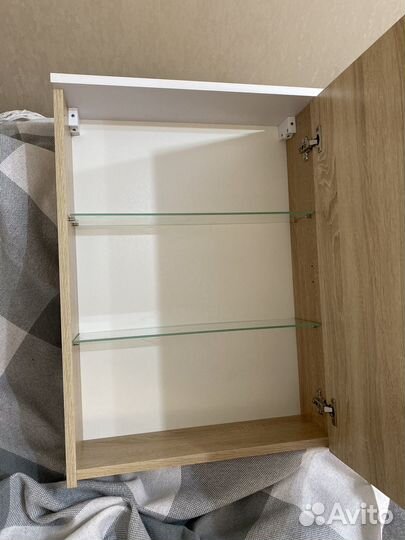 Шкафчик для ванной подвесной с зеркалом