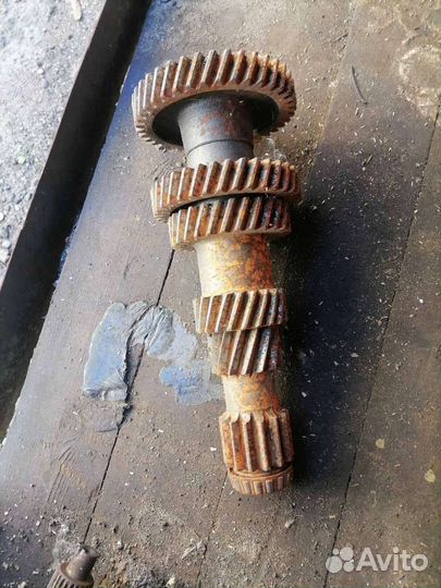 Промежуточный вал на валдай