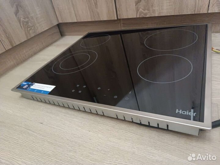 Новая электрическая варочная поверхность Haier