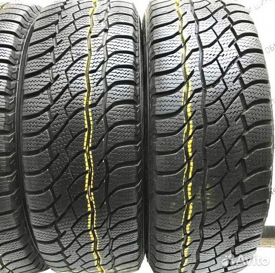 Viatti Bosco S/T V-526 235/55 R17 95M
