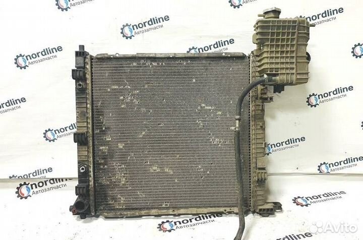 Радиатор основной Mercedes-Benz Vito 220 2.2 CDI