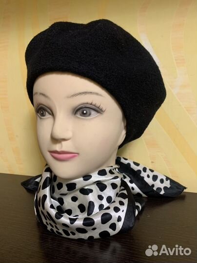 Береты шерстяные