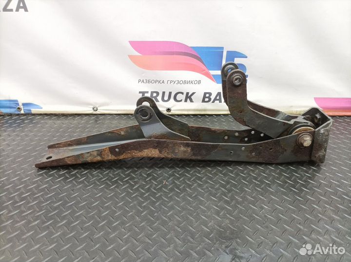 Кронштейн кабины задний Iveco Stralis