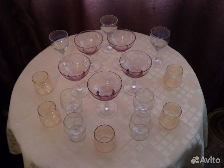 Бокалы фужеры рюмки