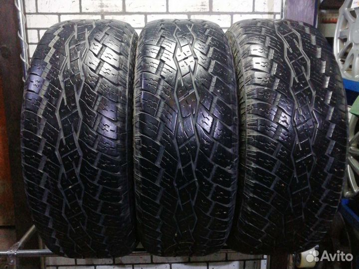 Toyo Open Country A/T Plus 275/65 R17 115H