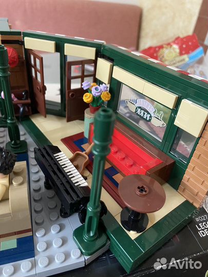 Lego друзья центральная кофейня